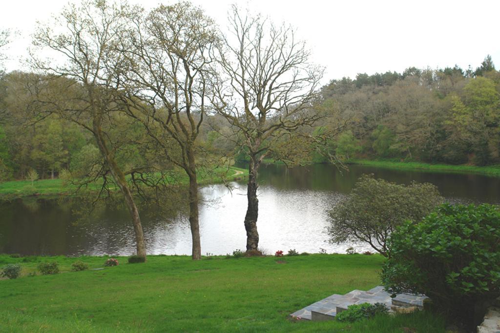 Bed and Breakfast Les Etangs De Pitie Mellionnec Exteriér fotografie